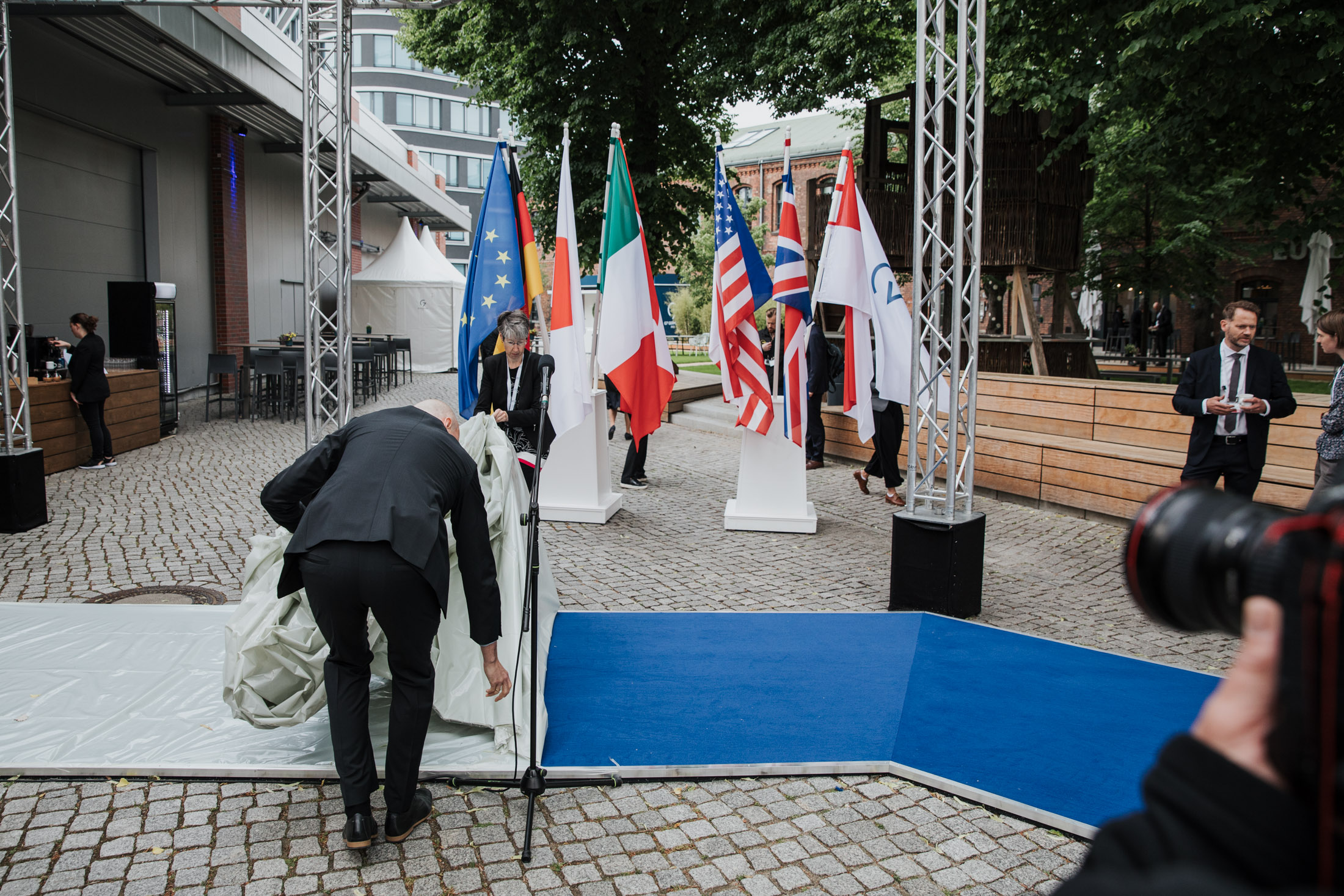 Vorbereitungen beim G7 Gipfel in Berlin